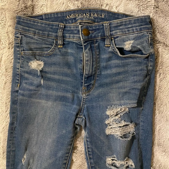 American Eagle | Super Stretch Skinny Jeans W/ Holes - Picture 3 of 7